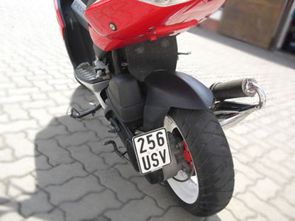 Kennzeichenhalter Peugeot C-Tech Loch